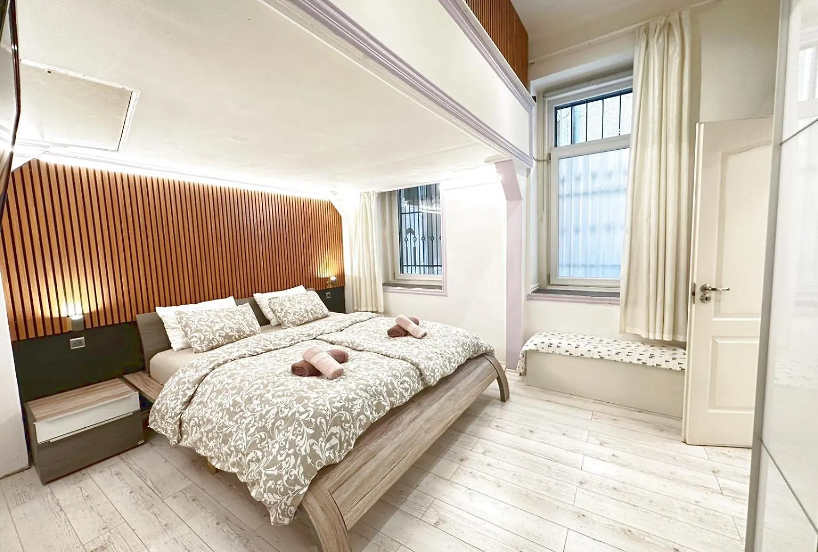 Yes, Yes! Lovely Apartment Good Amenities Budapest Center Ungheria