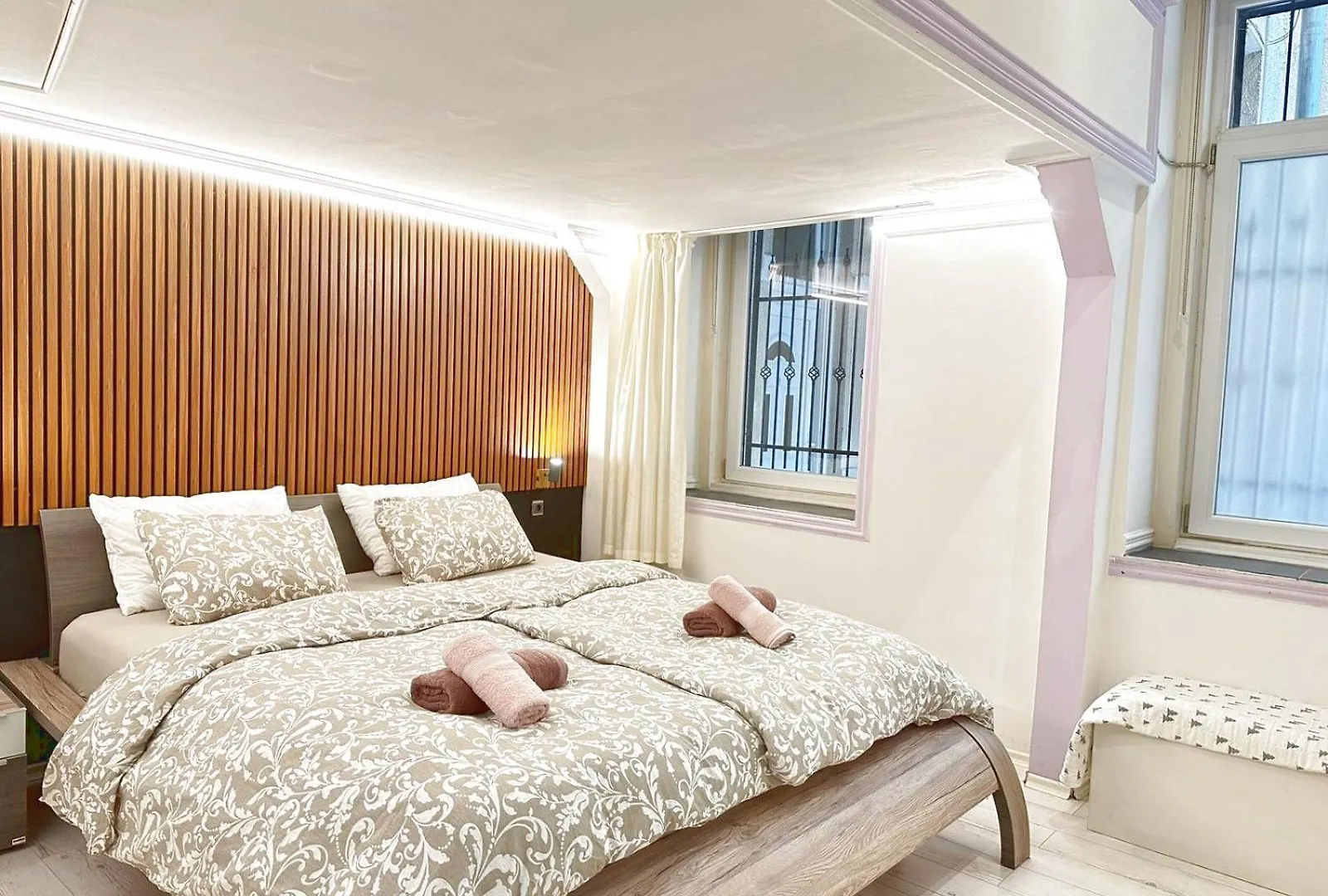 Yes, Yes! Lovely Apartment Good Amenities Budapest Center 0*,  Ungheria