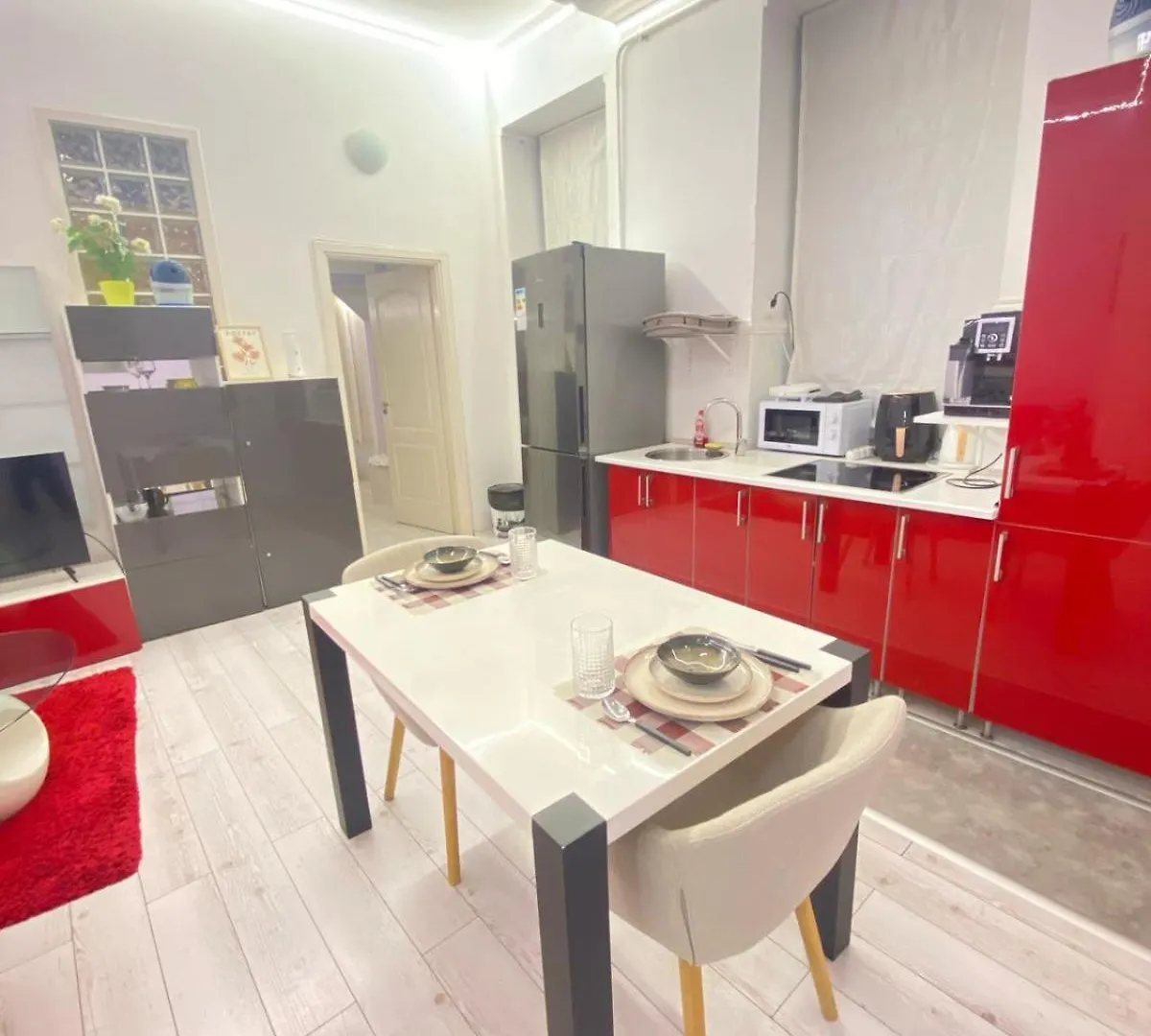 Yes, Yes! Lovely Apartment Good Amenities Budapest Center